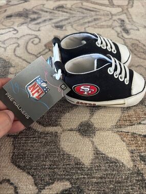 Baby Fanatic Black & White San Francisco 49ers Pre-Walker Shoes